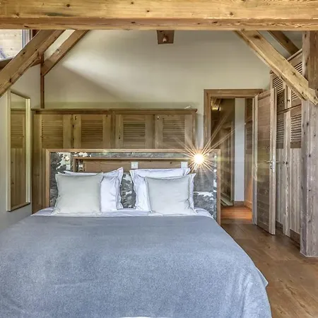 Carline Chalet