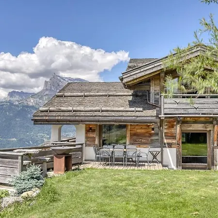 Carline شاليه *